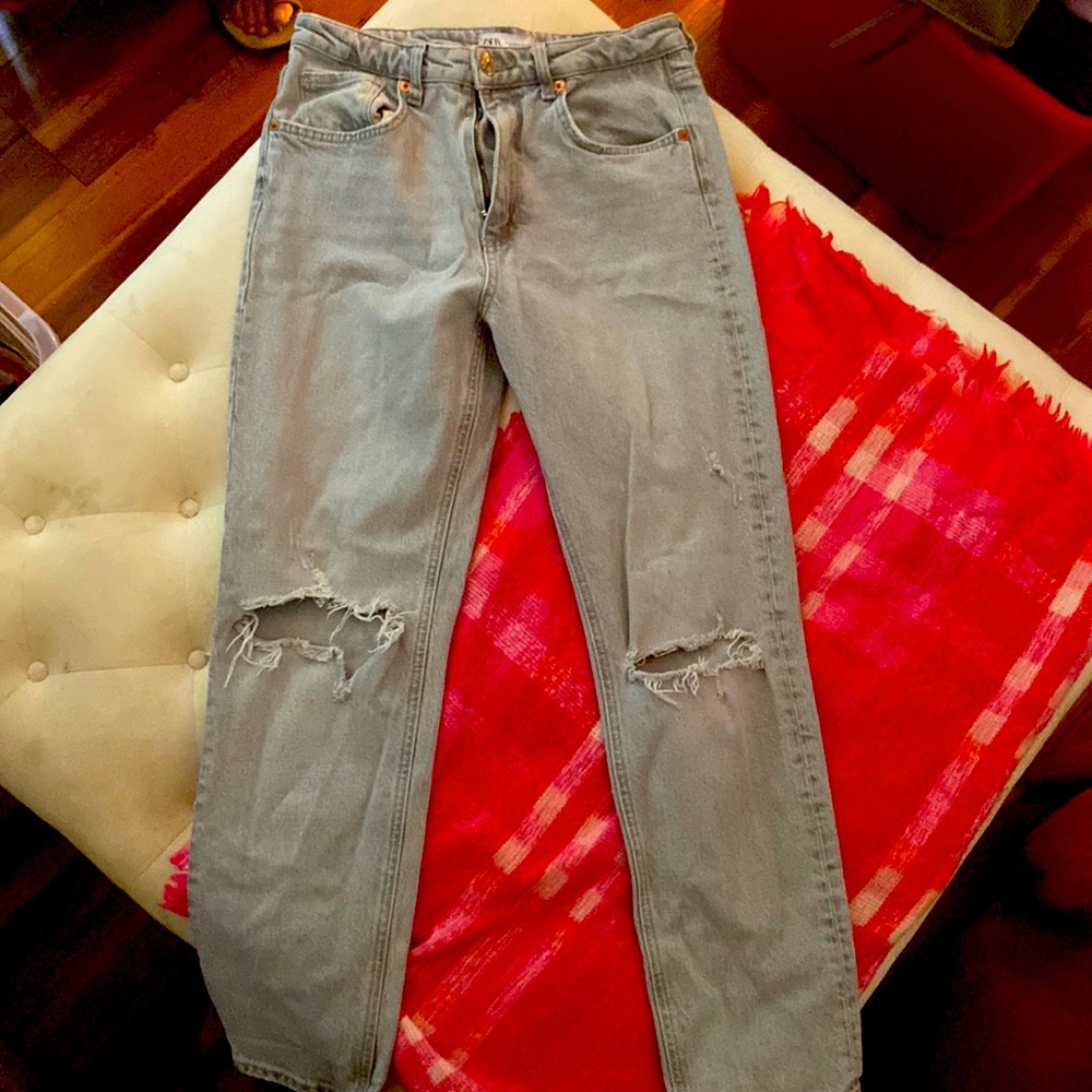Zara distressed Denim Size 6
